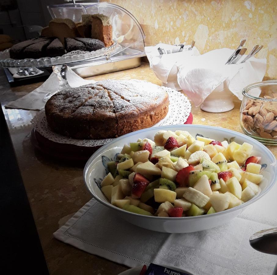 B&B Romeo SantʼArcangelo di Romagna Exteriör bild