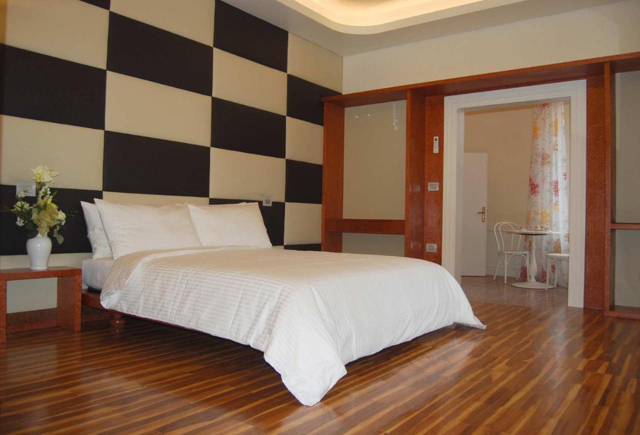 B&B Romeo SantʼArcangelo di Romagna Exteriör bild