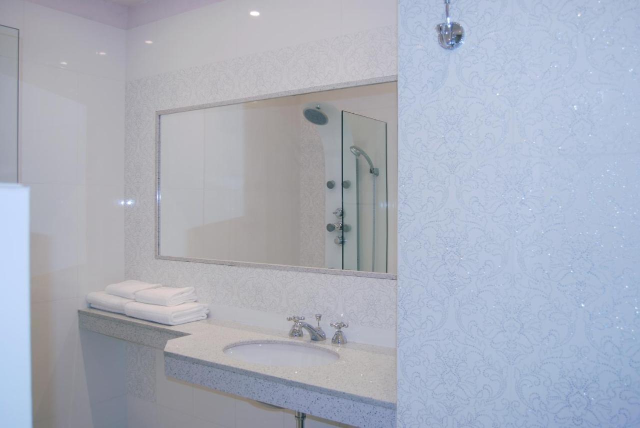 B&B Romeo SantʼArcangelo di Romagna Exteriör bild