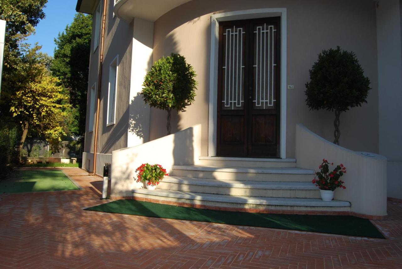 B&B Romeo SantʼArcangelo di Romagna Exteriör bild